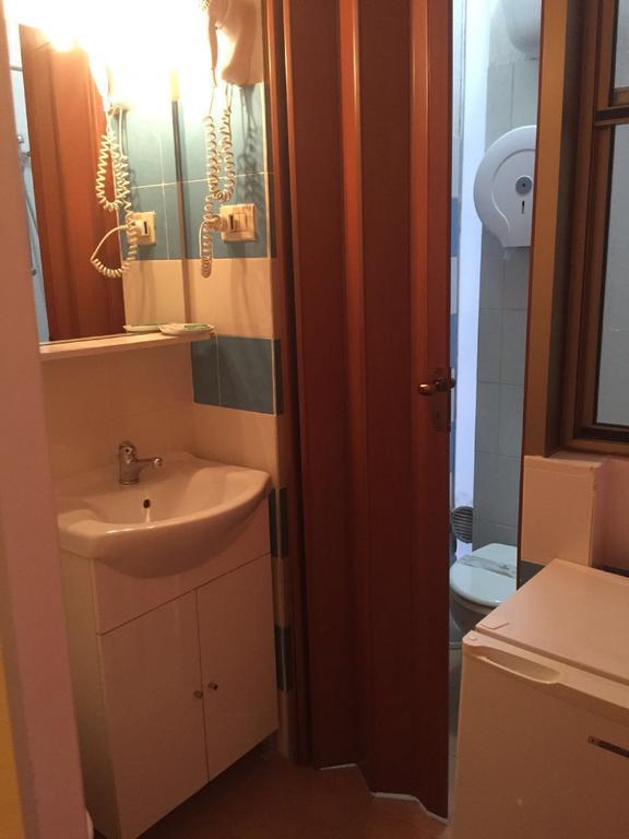 Moon House B&B Cagliari Extérieur photo